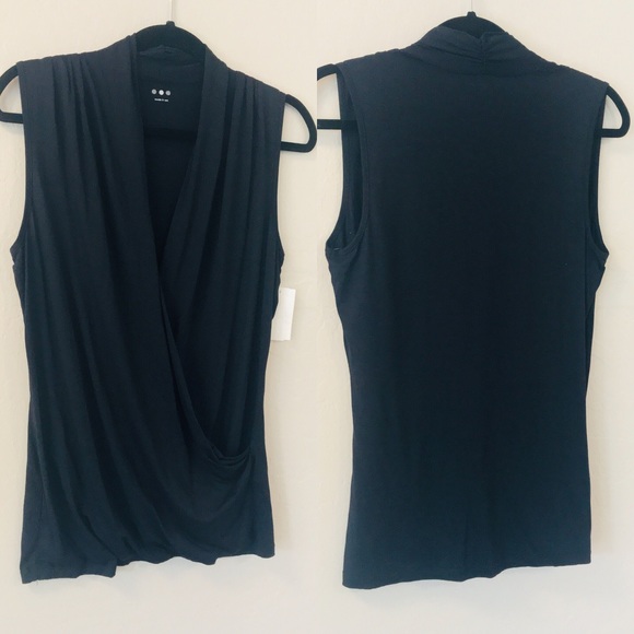 Three Dot Black Sleeveless Wrap Top - Picture 3 of 6